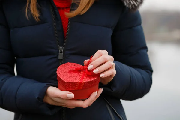 Open heart shaped box — Stock Photo, Image