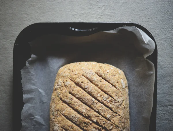 Préparation du pain maison - Pose plate de pâte fraîchement préparée — Photo