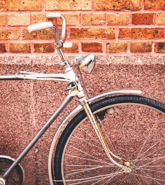 tuğla duvar detay karşı Bisiklet