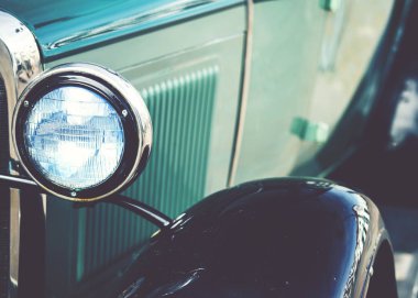 Bizi klasik otomobil