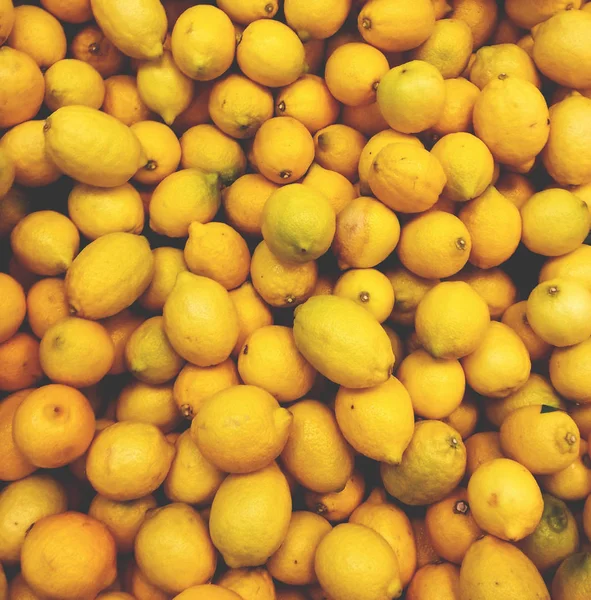 Pile de citrons frais — Photo