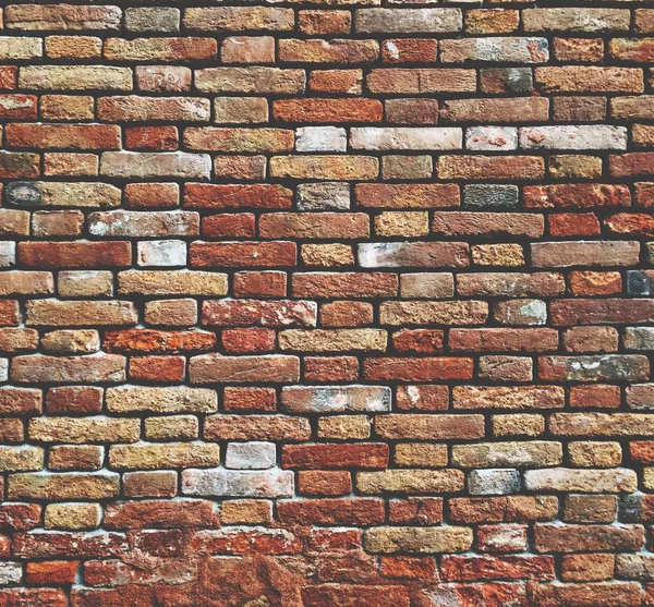 Perfektní hrunge cihlová zeď na pozadí — Stock fotografie