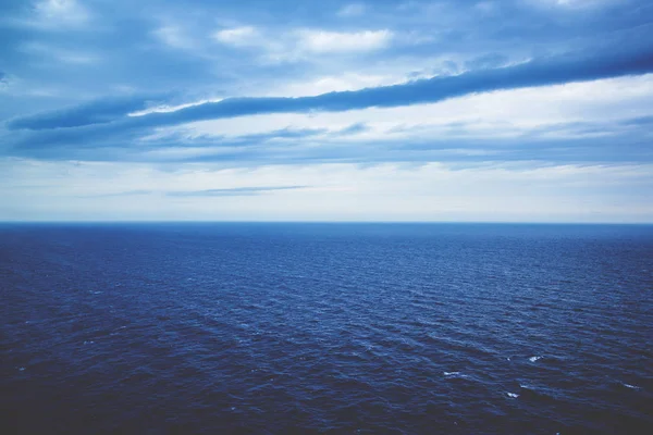 Seascape perfection against sky — Stock Photo, Image