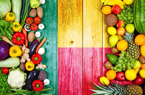 Benin 'den taze meyve ve sebze. — Stok fotoğraf