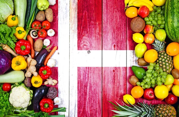 Свежие фрукты и овощи из Дании — стоковое фото