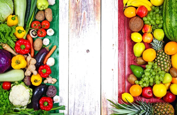 Verse groenten en fruit uit Italië — Stockfoto