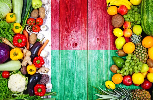 Färsk frukt och färska grönsaker från Madagaskar — Stockfoto