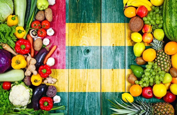 Свіжі фрукти та овочі з Того. — стокове фото