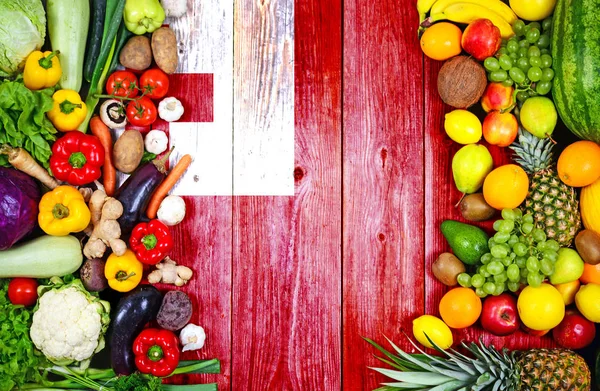 Свежие фрукты и овощи из Тонга — стоковое фото