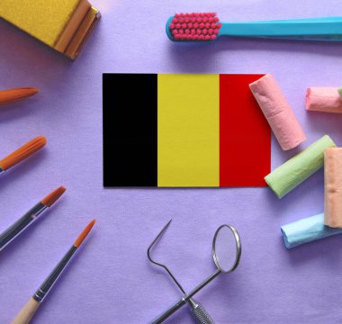 Enstrümanlı dişçi kavramı - Belçika 'nın diş sağlığı sisteminin kavramsal görüntüsü