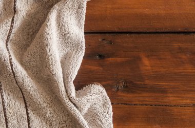 ahşap tahta arka plan üzerinde renkli apkin