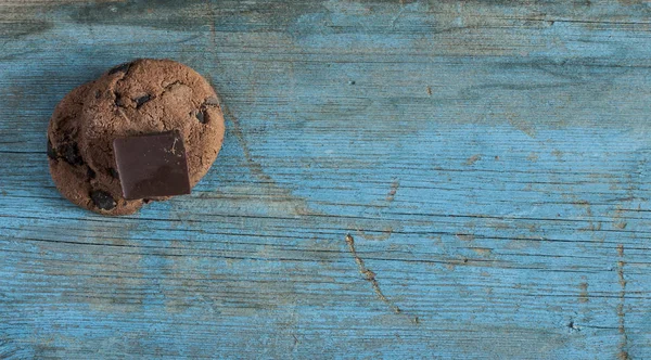 Kost cookies med havregryn på trä bakgrund. — Stockfoto