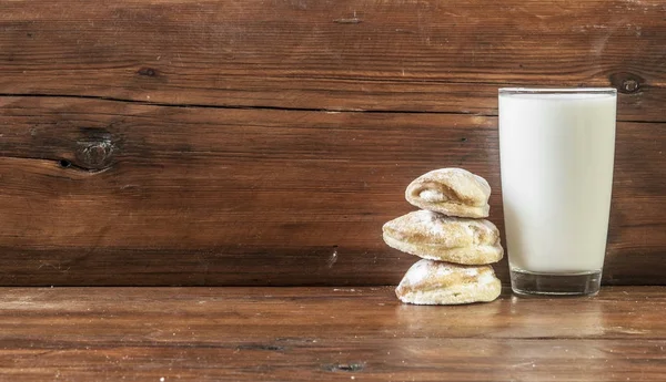 Glass of milk — Stock Photo, Image