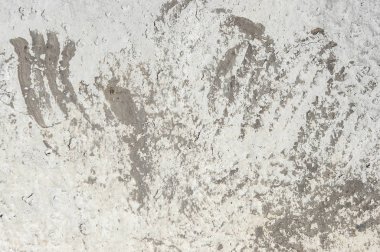 Duvarda insan eller kirli diziniz