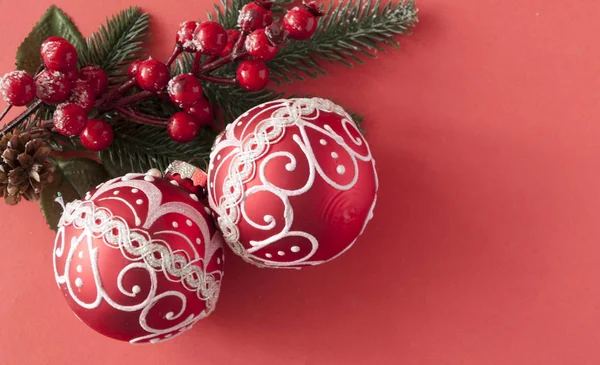 Many red christmas balls on red background with copy space. New — Stockfoto