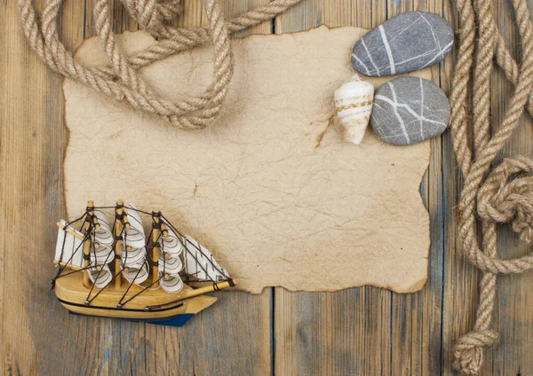 Старая Бумага Веревка Модель Классической Лодки Деревянном Фоне — стоковое фото