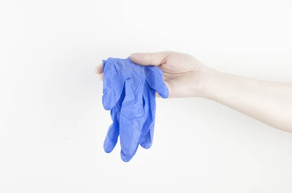 Vackra Blå Handskar Med Handen Hängande Vit Bakgrund Kopiera Utrymme — Stockfoto