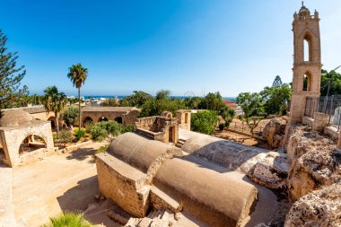 Ayia Napa Manastırı avlusu. Ayia Napa, Kıbrıs