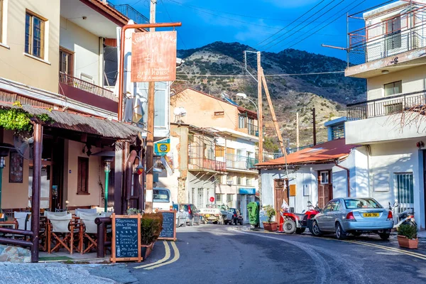 Agros Cyprus Janeiro 2016 Olhando Para Rua Principal Aldeia Agros — Fotografia de Stock