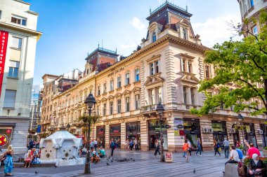 Belgrade, Sırbistan - 23 Eylül 2015: Nikola Spasic bağış bina Knez Mihailova Street Belgrad.