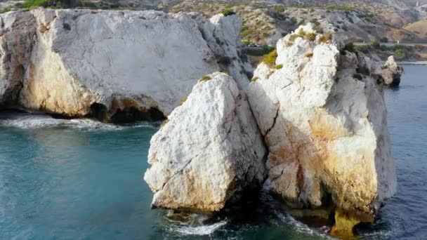 Rocha Afrodite Lendário Local Nascimento Deusa Afrodite Distrito Paphos Chipre — Vídeo de Stock