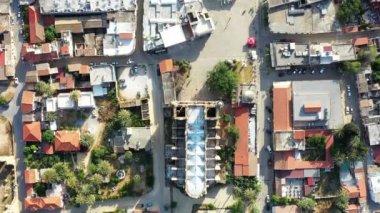 Famagusta 'nın eski şehir manzarası. İnsansız hava aracı görüntüleri. Kıbrıs