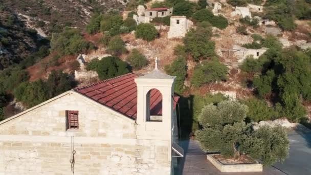 Vista Igreja Panagia Chrysokorfitissa Aldeia Korfi Limassol District Chipre — Vídeo de Stock