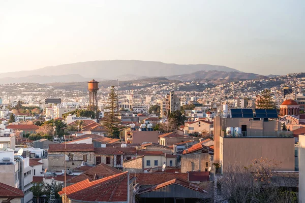 Hoog hoekig uitzicht op oude stad, Limassol, Cyprus — Stockfoto