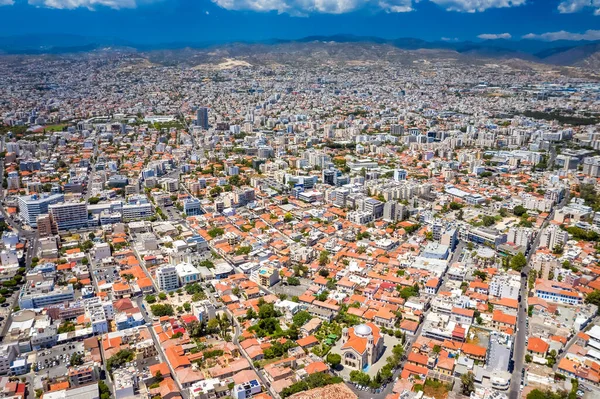 Limasol şehir merkezinin üst görünümü, Kıbrıs. — Stok fotoğraf