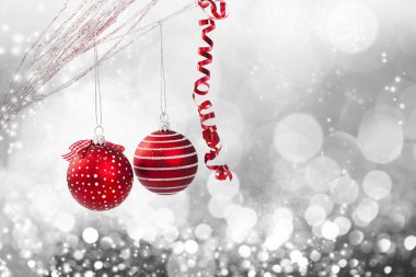 Noel arka plan kırmızı süslemeleri ile