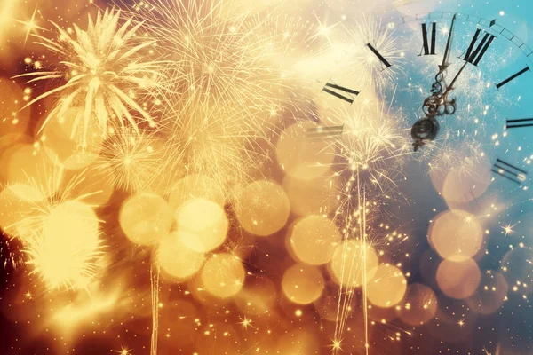 Abstract background with fireworks and clock close to midnight — Stock Photo, Image