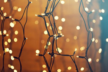 Parlayan Noel ışıkları