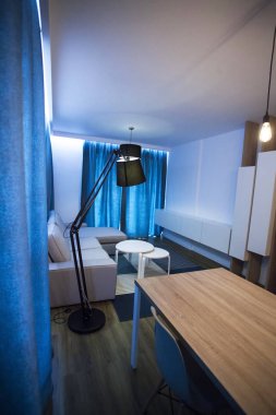 Modern oturma odası.