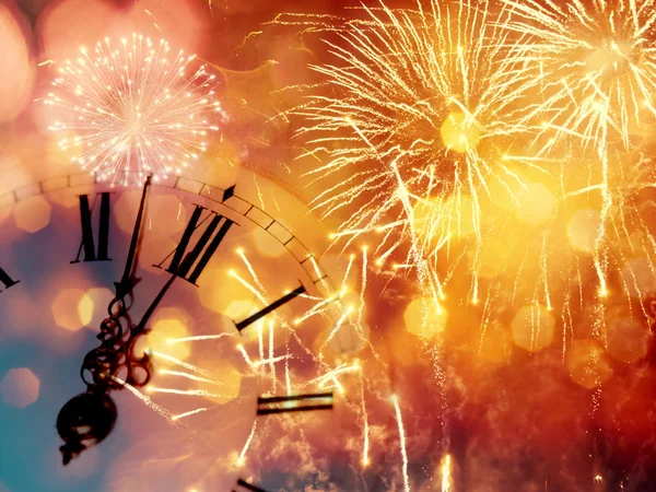 Doze horas - véspera de Ano Novo — Fotografia de Stock