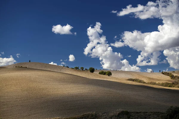 Toscana - Paisaje panorámico, colinas y prados —  Fotos de Stock