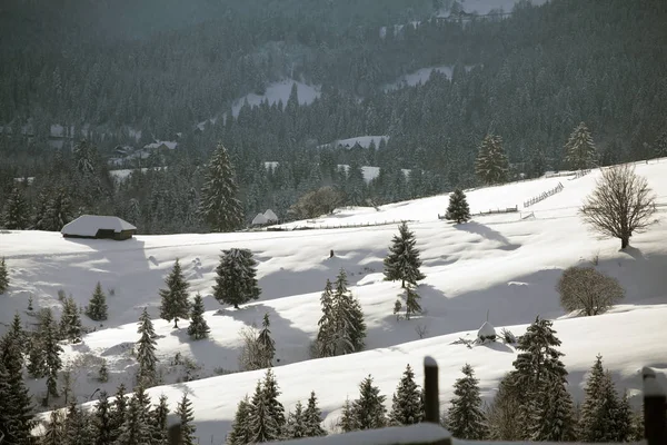 Inverno in montagna — Foto Stock