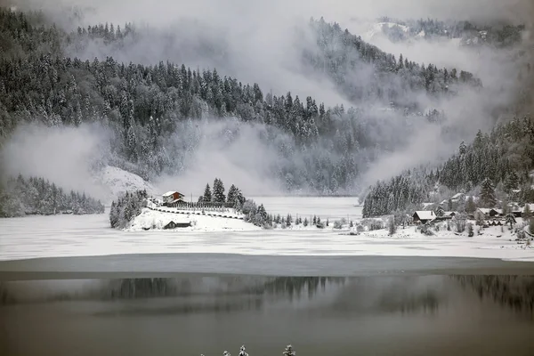 See im Winter — Stockfoto