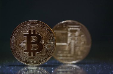 Altın Bitcoin Cryptocurrency