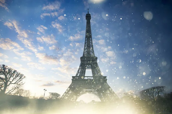 エッフェル塔,パリ-ヨーロッパで最高の目的地 — ストック写真