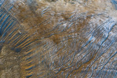 Transilvanya kış manzarası - insansız hava aracı görünümü.