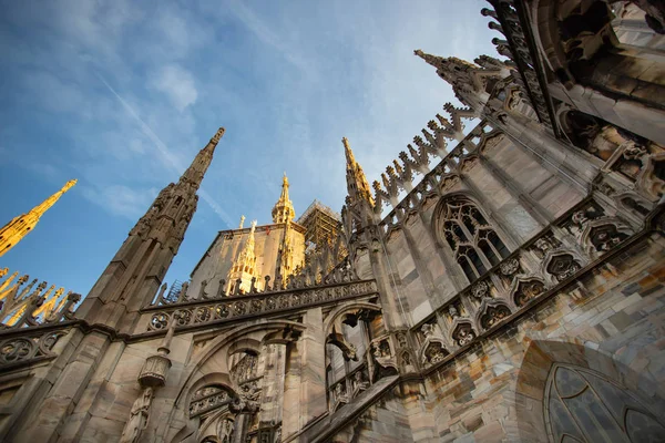 Architektonisches Detail der Mailänder Kathedrale - duomo di milano, i — Stockfoto