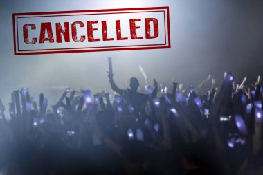 Coronavirüs salgınlarını önlemek için konser veya diğer etkinlikler iptal edildi, Covid-19 konsepti.