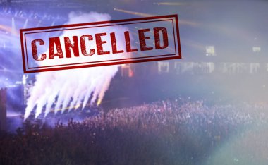 Coronavirüs salgınlarını önlemek için konser veya diğer etkinlikler iptal edildi, Covid-19 konsepti.