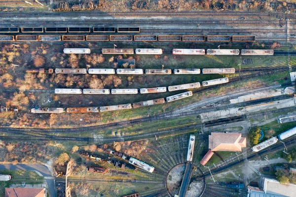 Letecký Pohled Různé Železniční Vagóny Zbožím Nádraží Pohled Shora — Stock fotografie