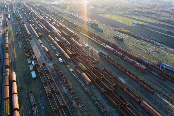 Letecký Pohled Různé Železniční Vagóny Zbožím Nádraží Pohled Shora — Stock fotografie