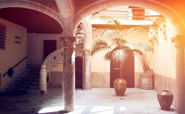 Antiguo Edificio Español Interior — Foto de Stock