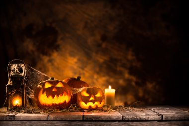 Halloween Pumpkins eski ahşap tablo