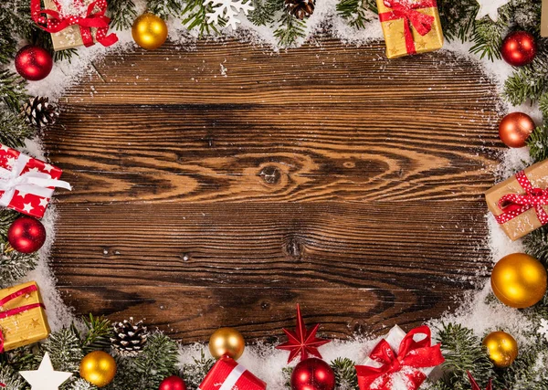 Decorazione natalizia su sfondo di legno — Foto Stock