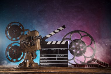 Eski stil film projektör, yakın çekim.