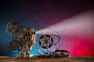 Eski stil film projektör, yakın çekim.